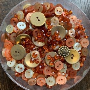 Taylor Swift EVERMORE Button and Bead Craft Set.!